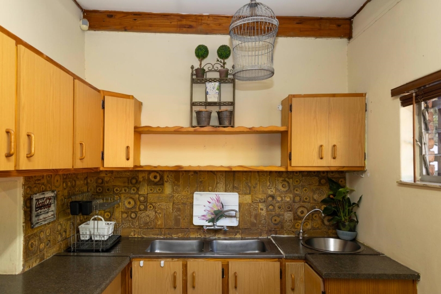 4 Bedroom Property for Sale in Ifafi North West